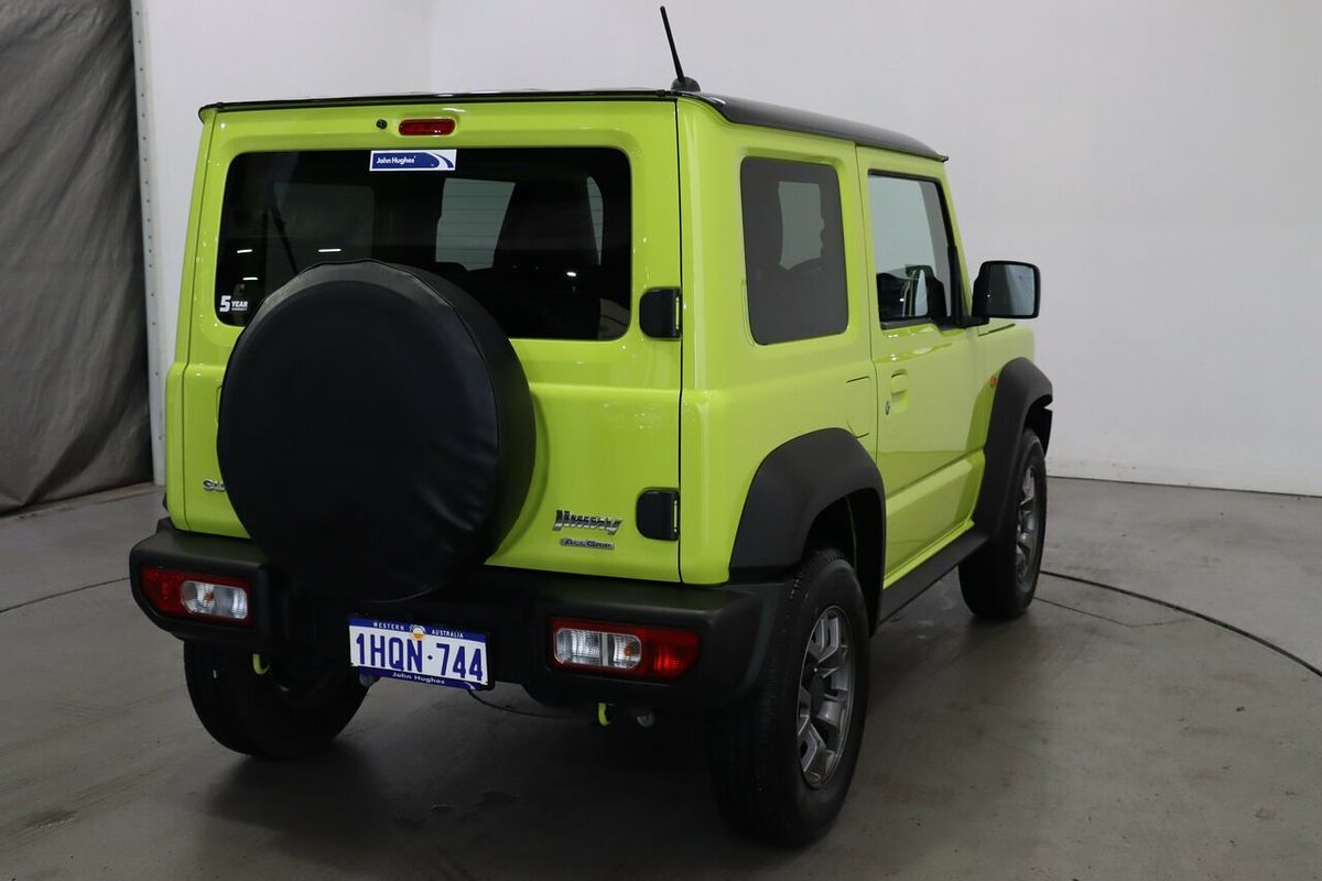 2022 Suzuki Jimny GLX GJ