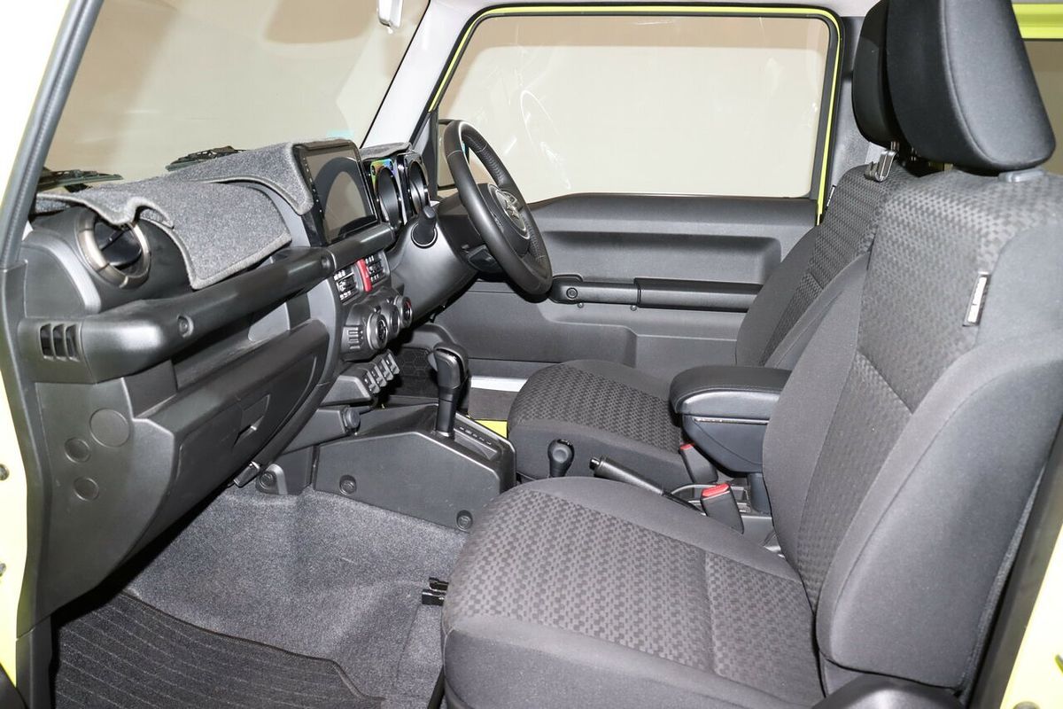 2022 Suzuki Jimny GLX GJ