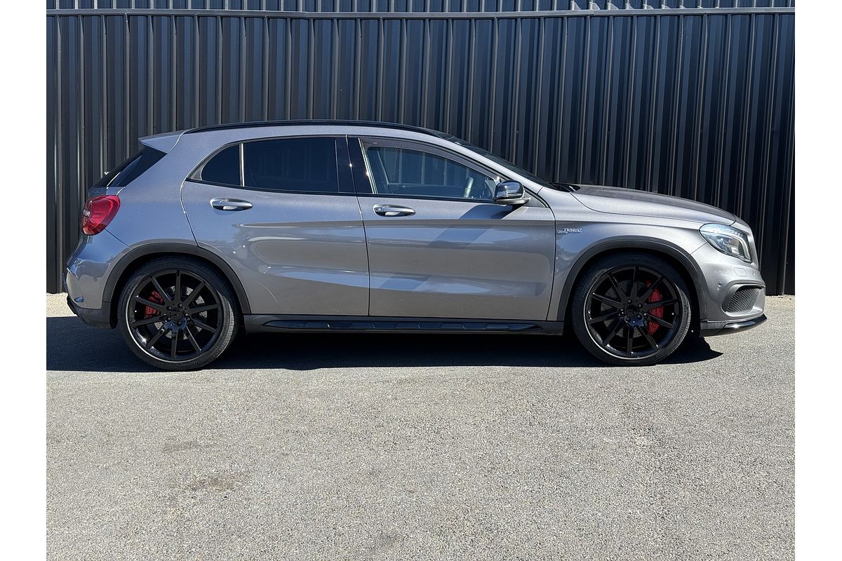 2014 Mercedes-Benz GLA-Class GLA45 AMG X156