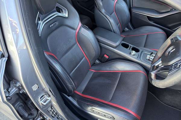 2014 Mercedes-Benz GLA-Class GLA45 AMG X156