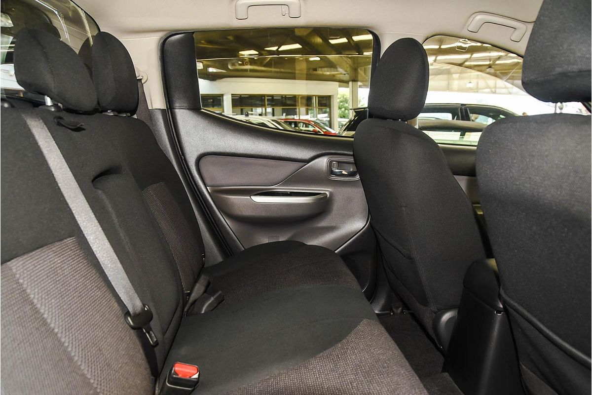 2017 Mitsubishi Triton GLS MQ 4X4