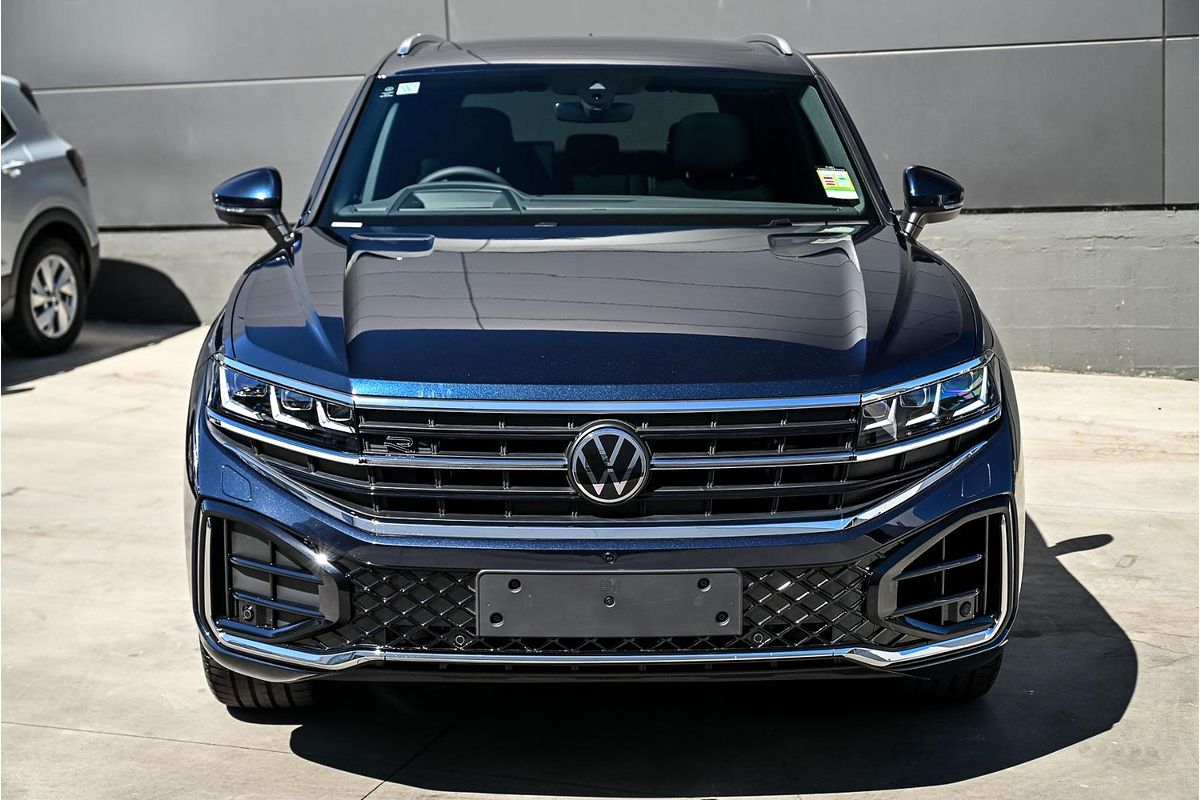 2024 Volkswagen Touareg 210TDI R-Line RC