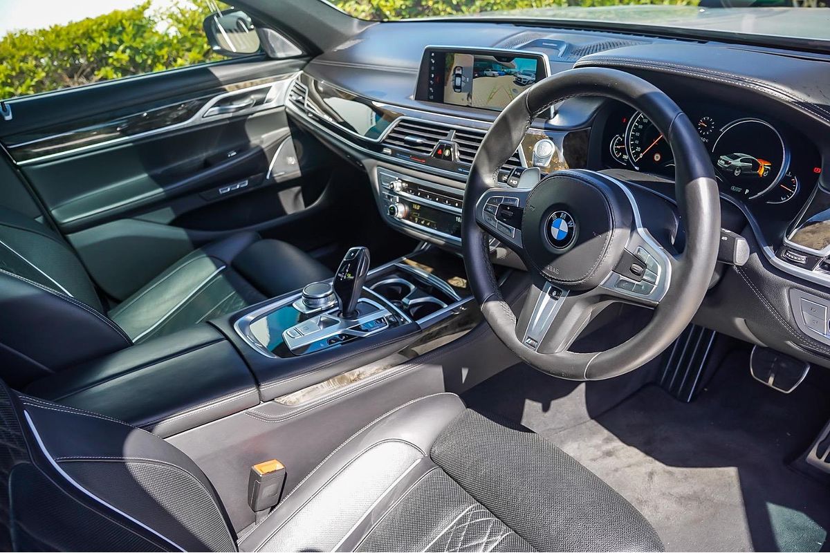 2018 BMW 7 Series 740i G11