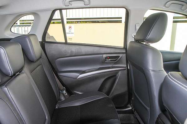 2024 Suzuki S-Cross Plus JYB
