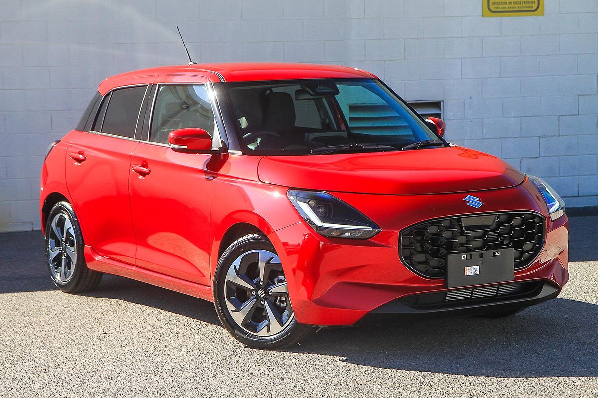 2024 Suzuki Swift Hybrid GLX UZ
