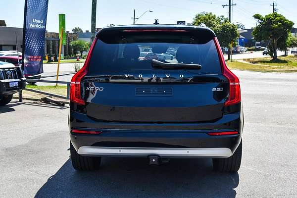 2021 Volvo XC90 B5 Momentum