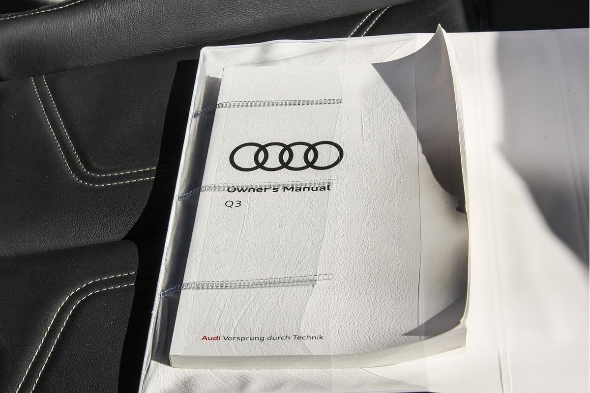 2020 Audi Q3 40 TFSI S Line F3