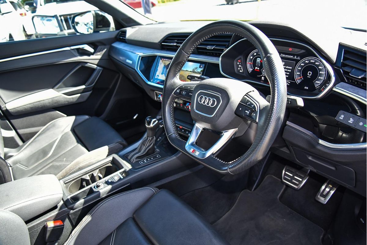 2020 Audi Q3 40 TFSI S Line F3