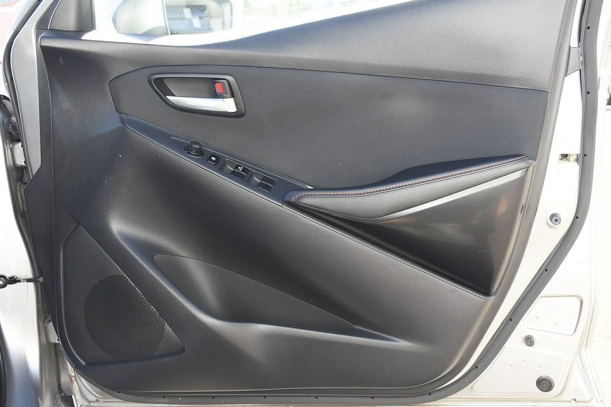 2015 Mazda 2 Genki DJ Series
