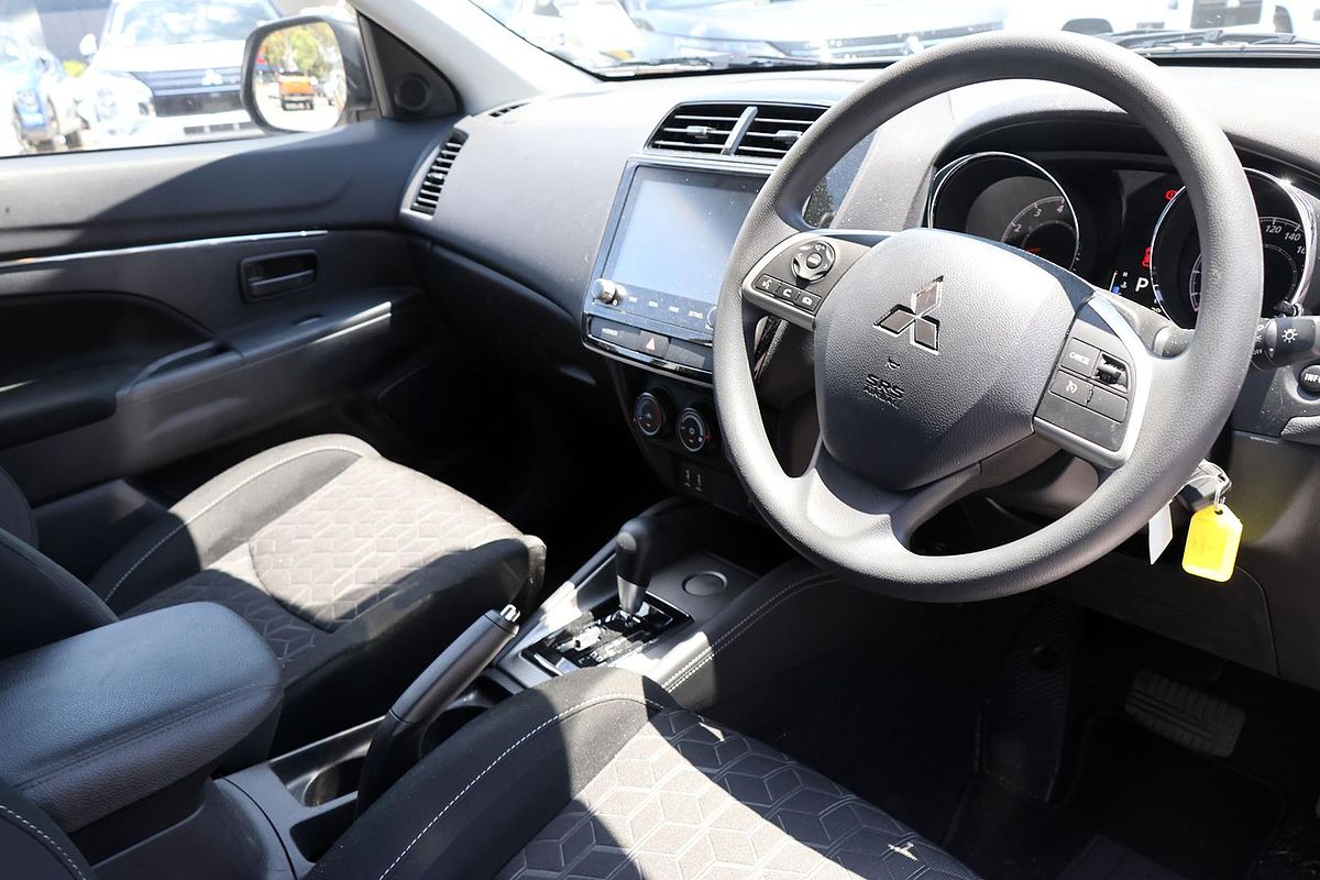 2024 Mitsubishi ASX GS XD