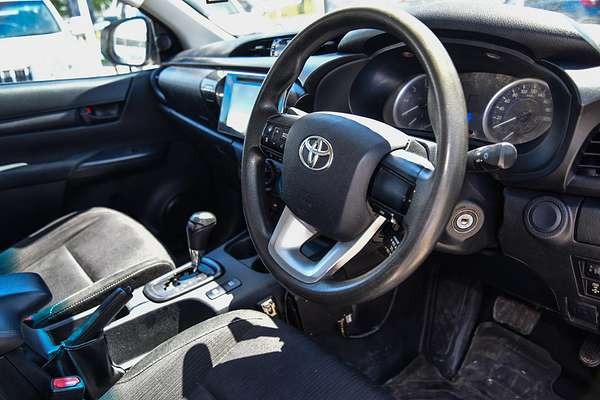 2018 Toyota Hilux SR GUN126R 4X4
