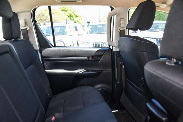 2018 Toyota Hilux SR GUN126R 4X4