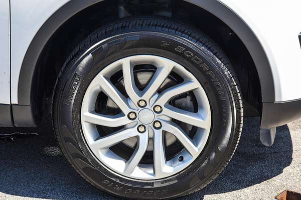 2017 Land Rover Discovery Sport TD4 150 SE L550
