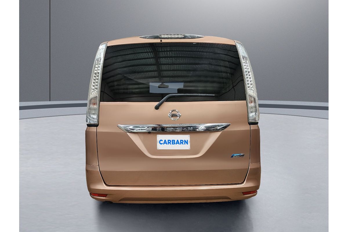2015 Nissan Serena  HC26