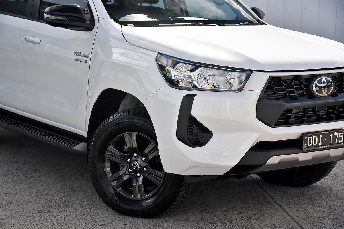 2024 Toyota Hilux SR GUN126R 4X4