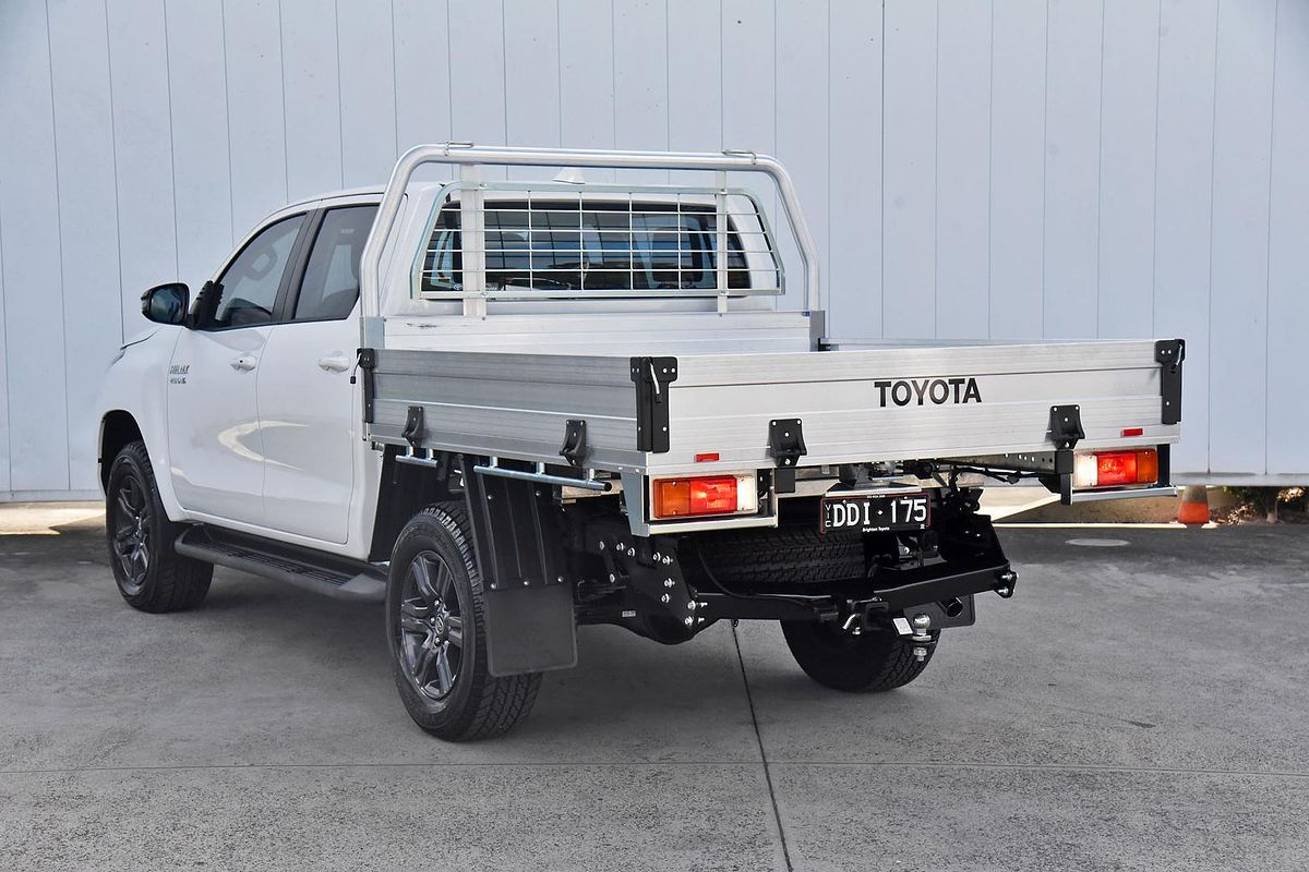 2024 Toyota Hilux SR GUN126R 4X4