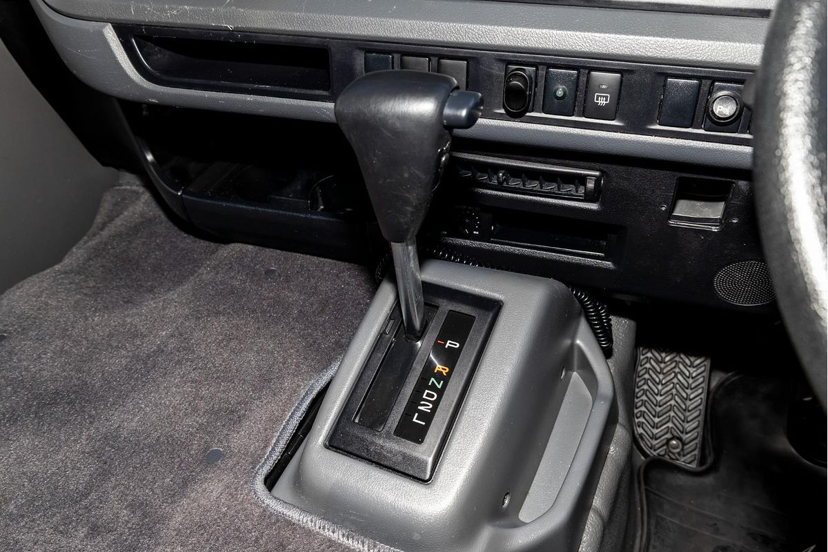 2018 Toyota Coaster Deluxe XZB70R