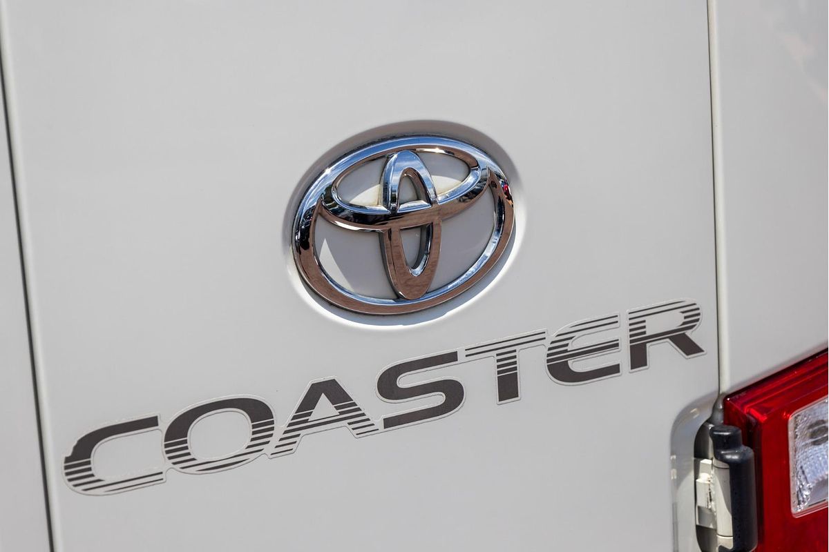 2018 Toyota Coaster Deluxe XZB70R