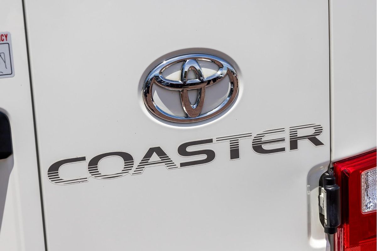 2018 Toyota Coaster Deluxe XZB70R
