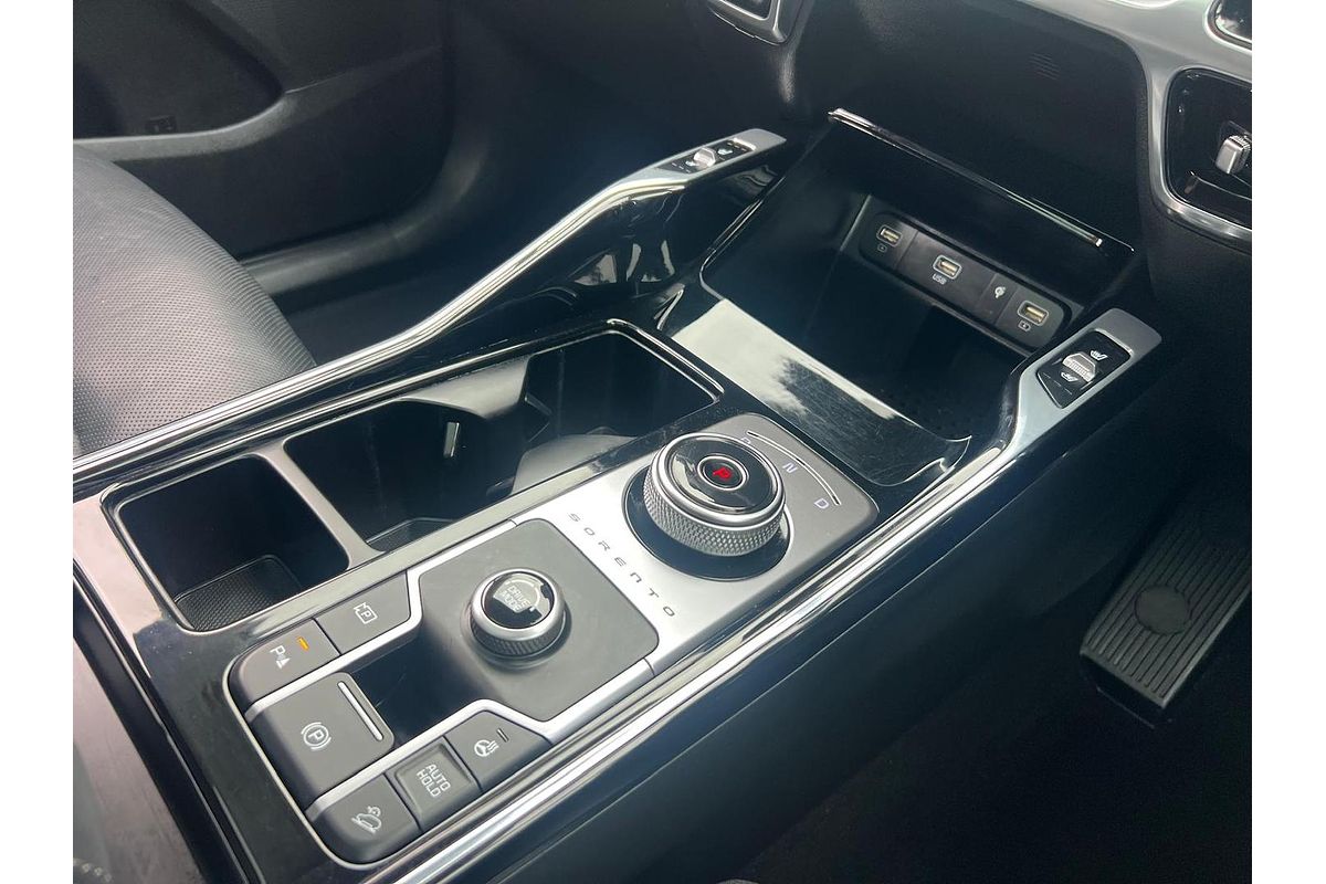 2022 Kia Sorento GT-Line MQ4