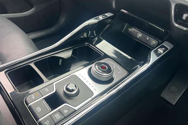 2022 Kia Sorento GT-Line MQ4