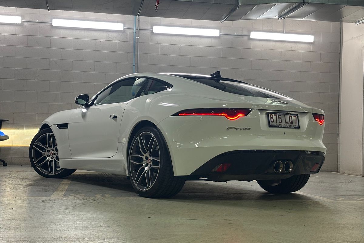 2017 Jaguar F-TYPE X152