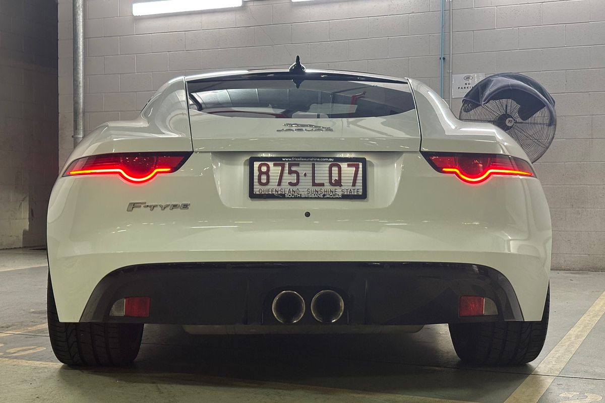 2017 Jaguar F-TYPE X152