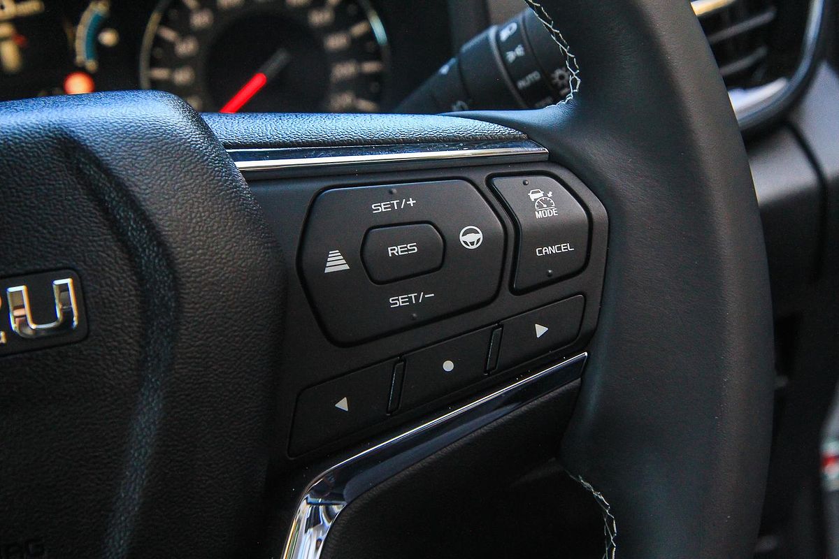 2024 Isuzu MU-X LS-U