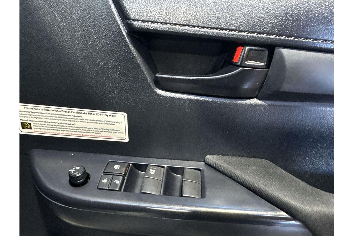 2022 Toyota Hilux SR GUN126R 4X4
