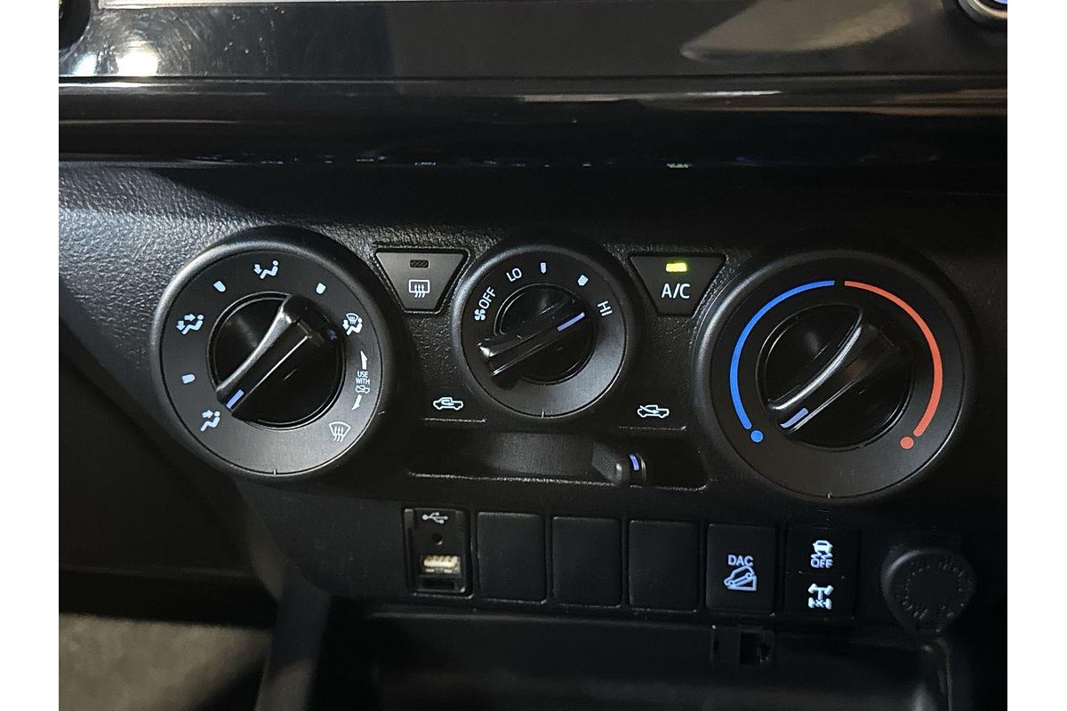 2022 Toyota Hilux SR GUN126R 4X4