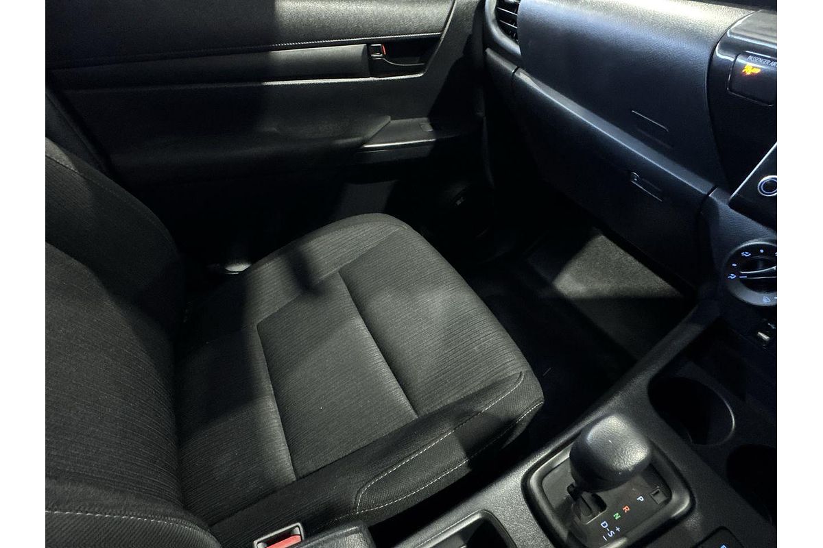 2022 Toyota Hilux SR GUN126R 4X4