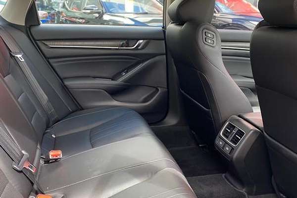 2023 Honda Accord VTi-LX 10th Gen