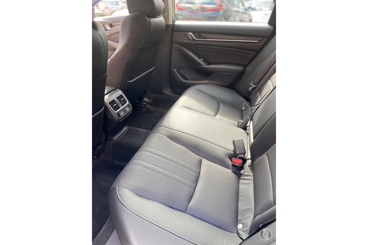 2023 Honda Accord VTi-LX 10th Gen
