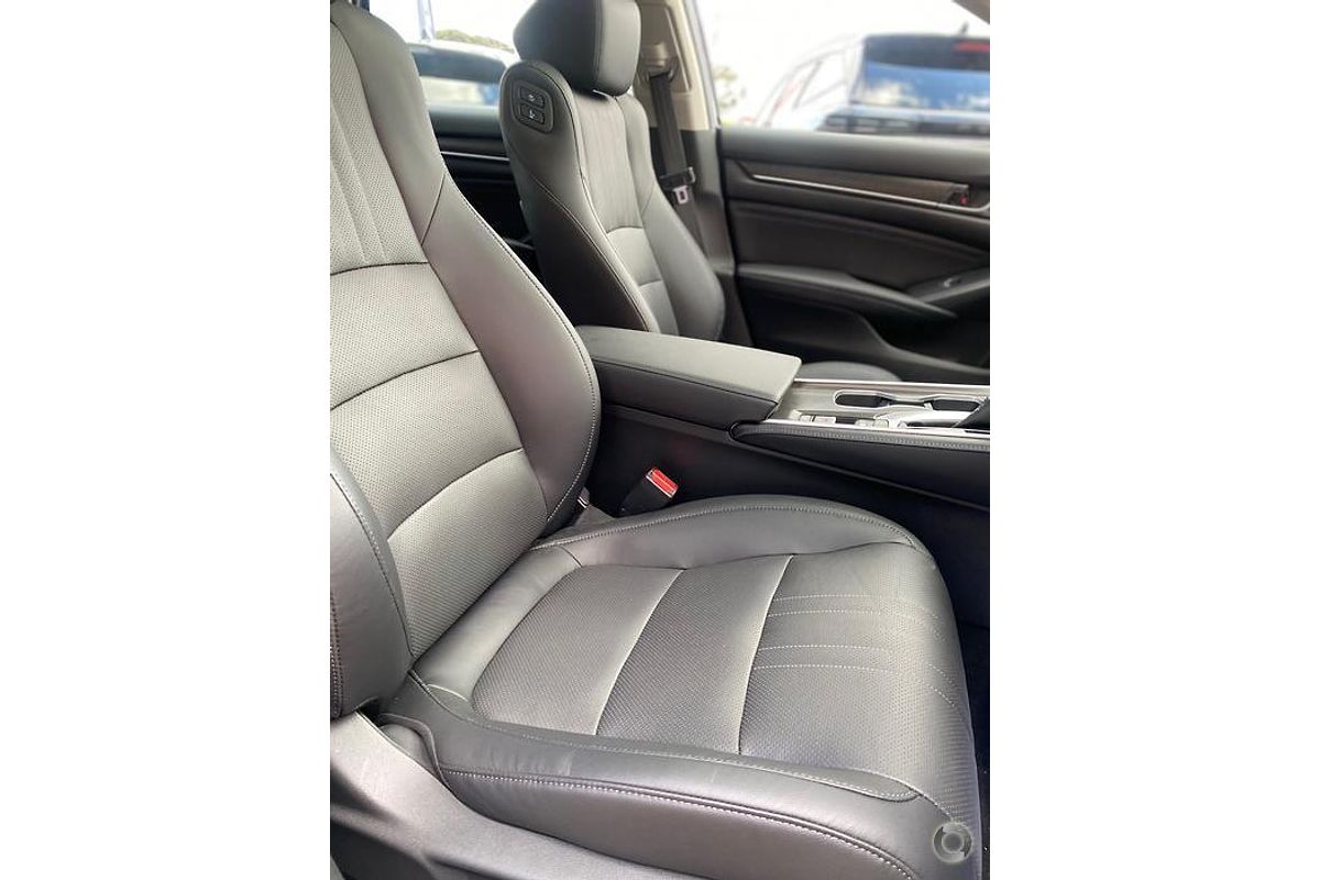2023 Honda Accord VTi-LX 10th Gen