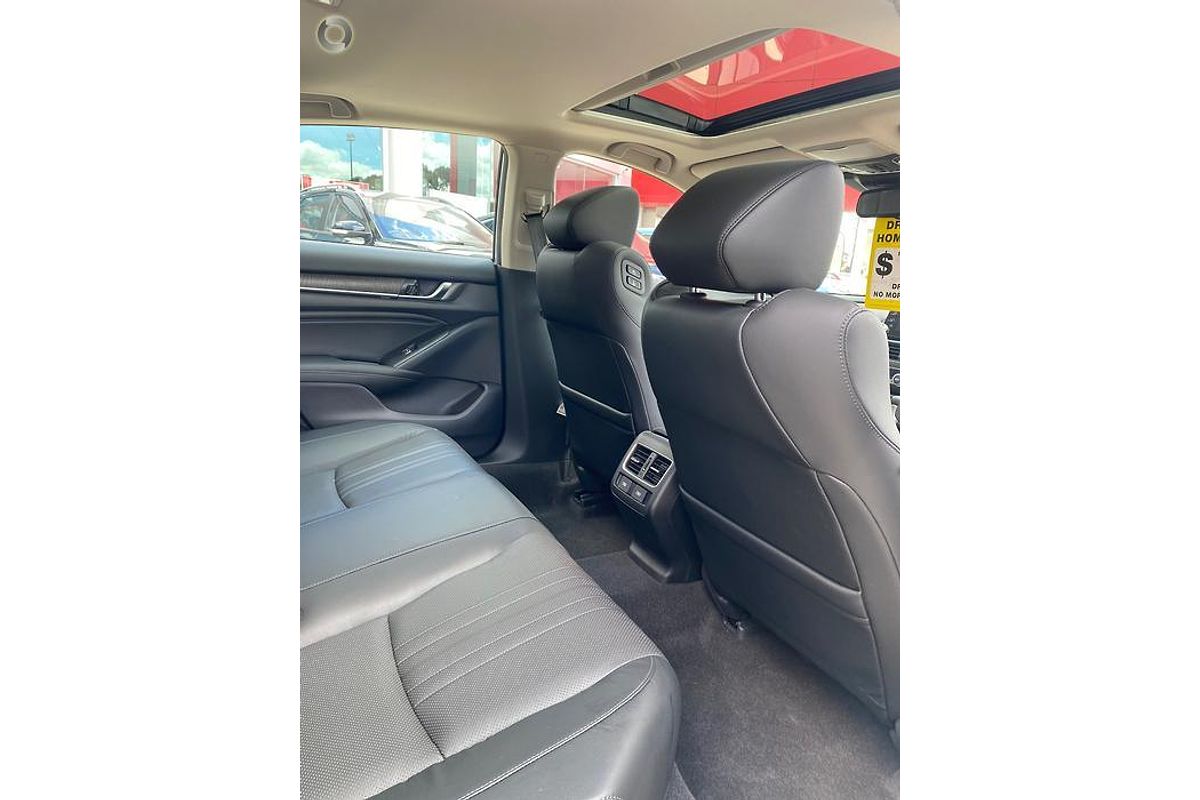 2023 Honda Accord VTi-LX 10th Gen