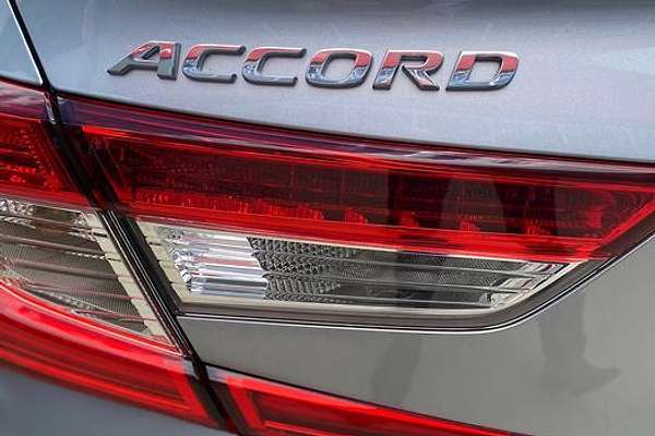 2023 Honda Accord VTi-LX 10th Gen