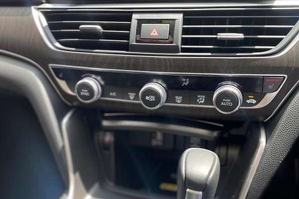 2023 Honda Accord VTi-LX 10th Gen