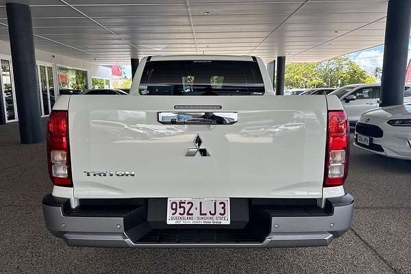 2024 Mitsubishi Triton GLX+ MV 4X4