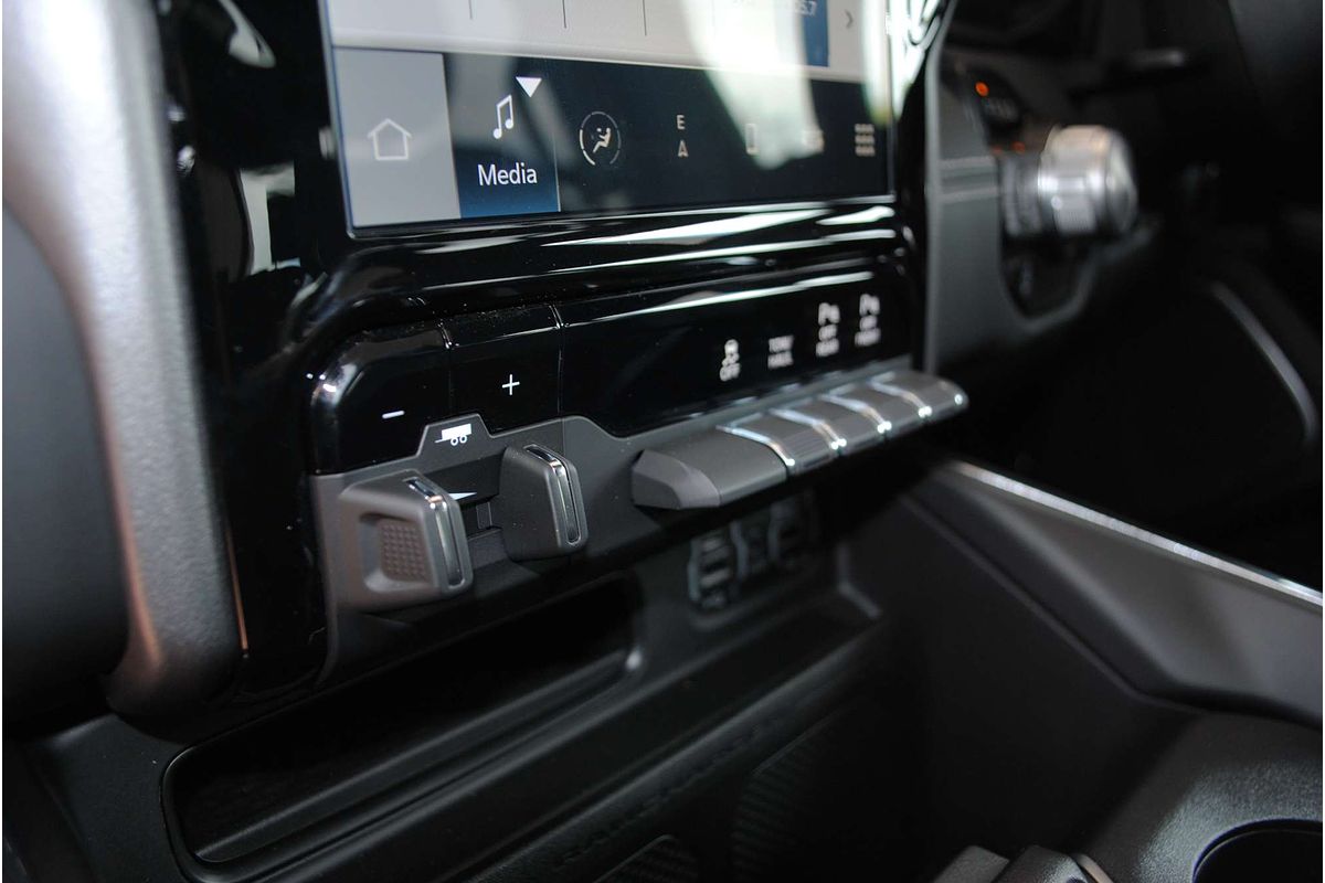 2024 RAM 1500 Laramie Sport RamBox DT 4X4 SWB