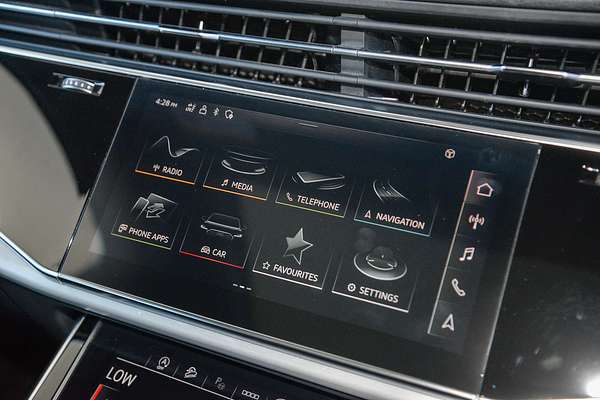2022 Audi Q7 55 TFSI S line 4M