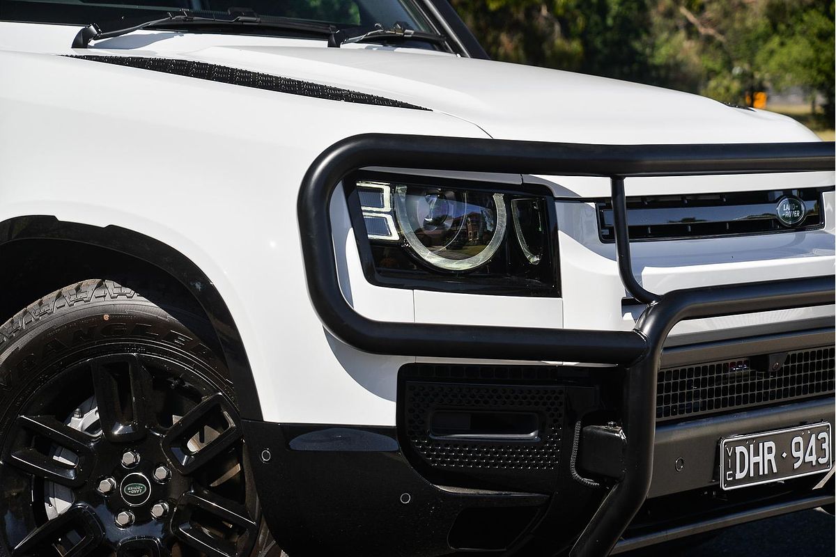 2024 Land Rover Defender 110 P400 X-Dynamic SE L663