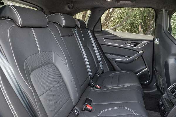 2023 Jaguar F-PACE 400 Sport X761