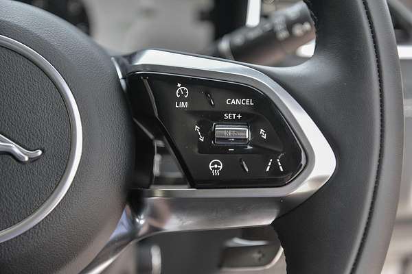 2023 Jaguar F-PACE 400 Sport X761