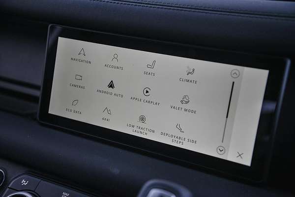 2024 Land Rover Defender 110 P400 X-Dynamic SE L663