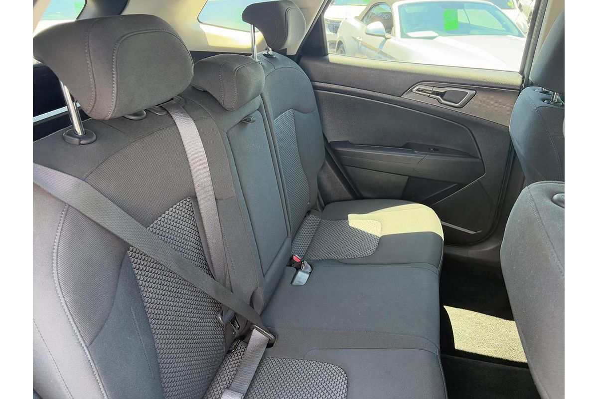 2023 Kia Sportage S NQ5