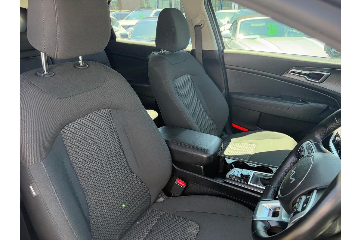 2023 Kia Sportage S NQ5