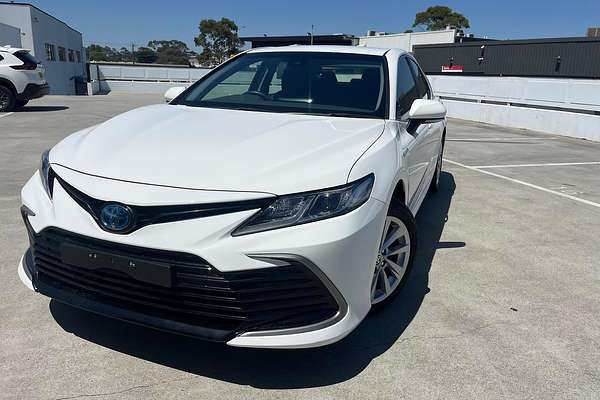 2021 Toyota Camry Ascent AXVH70R