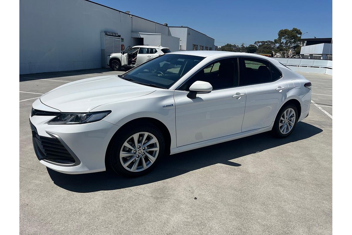 2021 Toyota Camry Ascent AXVH70R