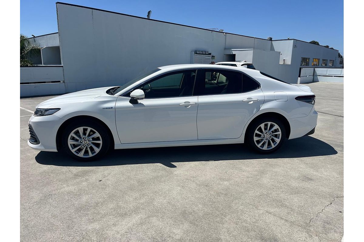 2021 Toyota Camry Ascent AXVH70R