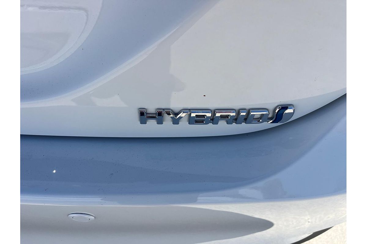 2021 Toyota Camry Ascent AXVH70R